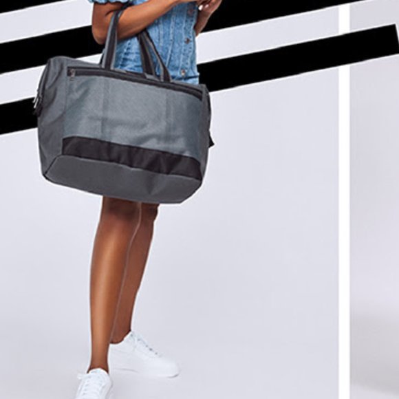 🆕 Duffle Bag Travel Carry On Overnight Tote GY/BK - Picture 1 of 7
